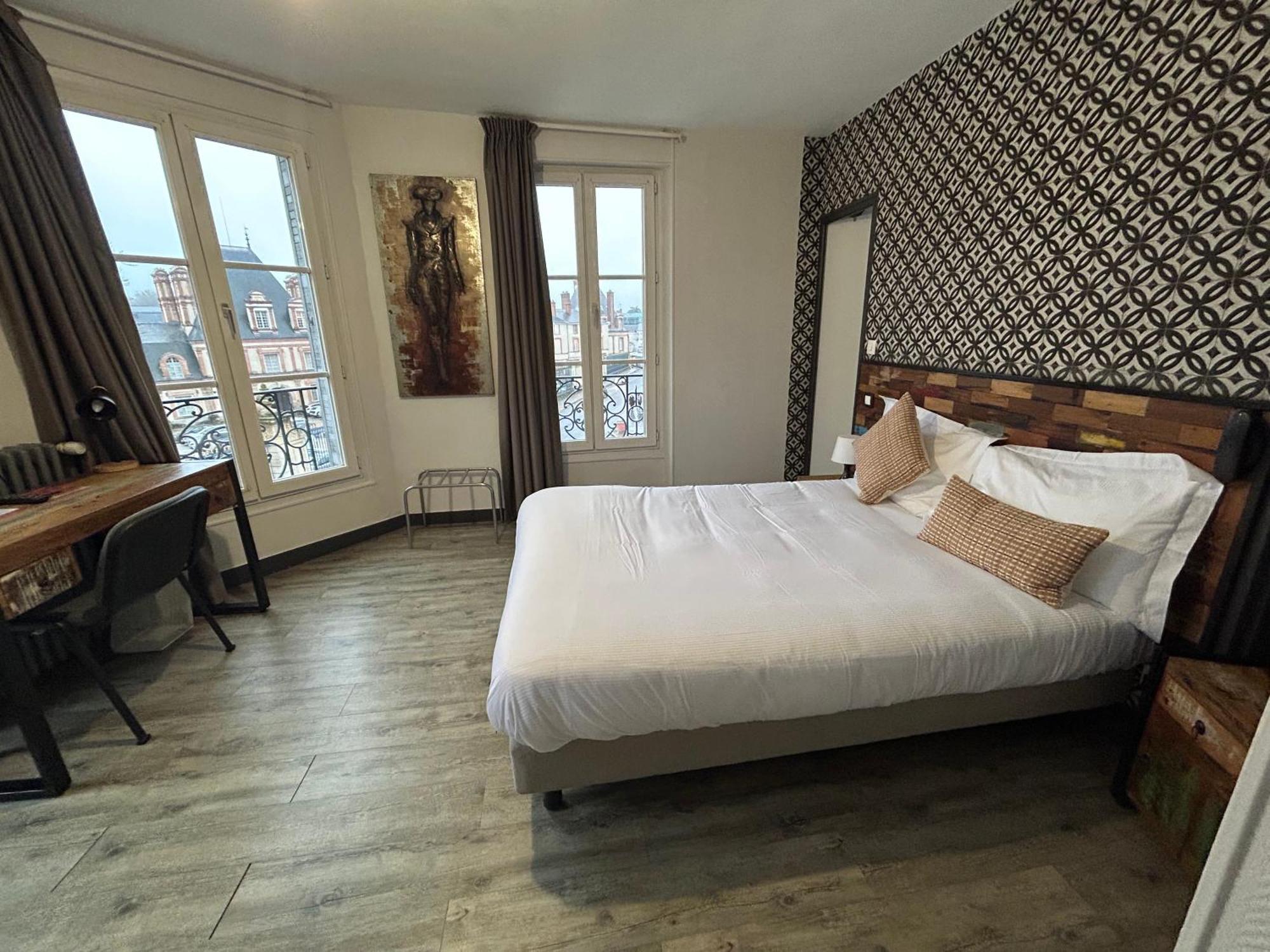 Le Richelieu Bacchus Hotel Fontainebleau